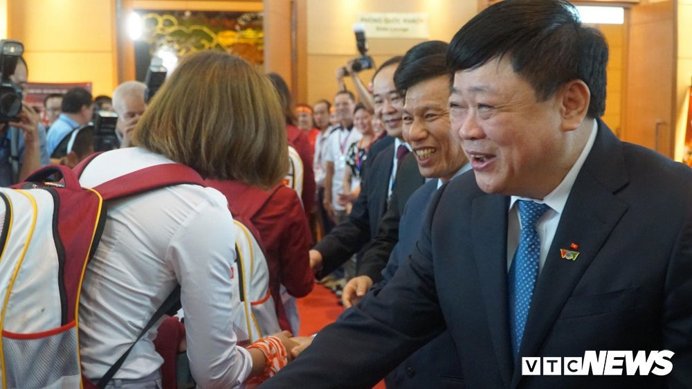 40567813_2161634740749828_8192536845947502592_n 6