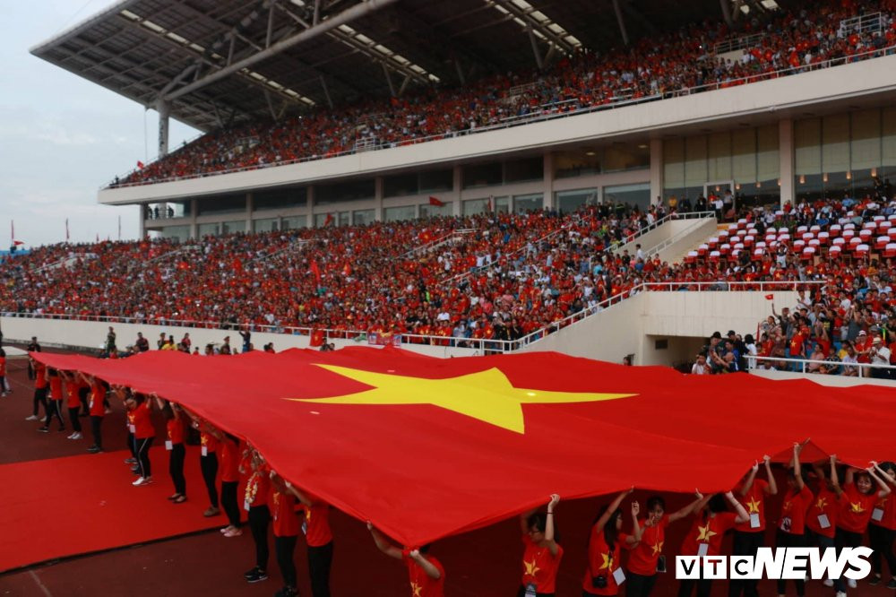 40520186_988216834715074_2105031478281764864_n