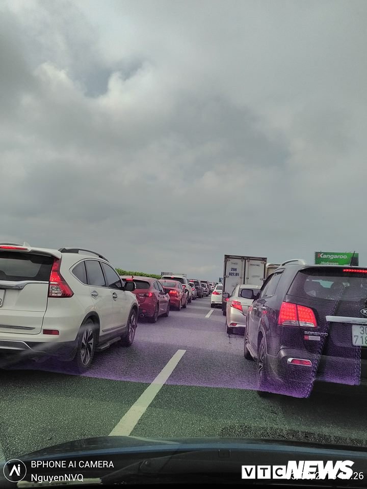 40615058_2339736489376508_4481546267385659392_n 18