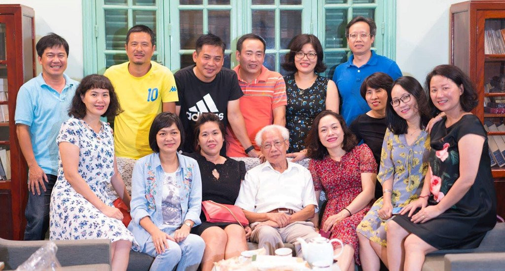 PGS Nguyen Lan Hieu: Co loi ich nhom sau tranh luan ve GS Ho Ngoc Dai hinh anh 4