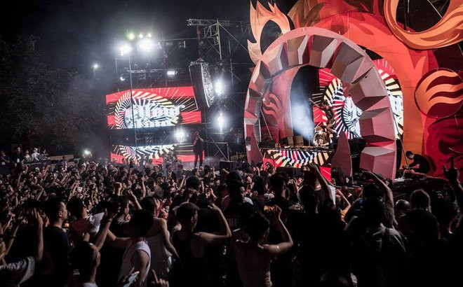 photo1537164946910-1537164946911250484785