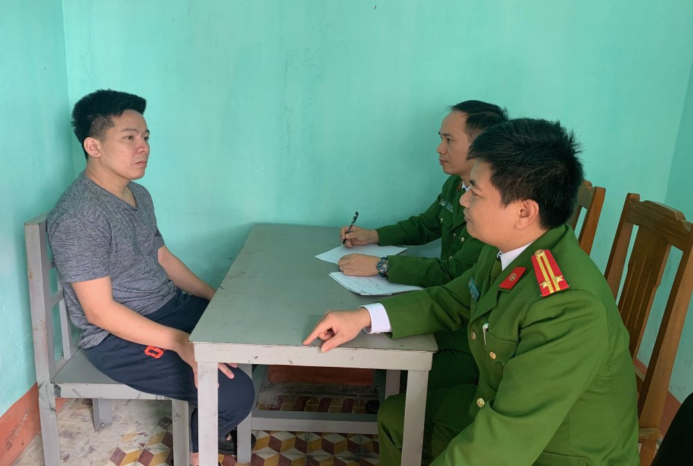 cong-ty-tin-dung-den-tra-tan-nhan-vien-nhu-thoi-trung-co-2 10