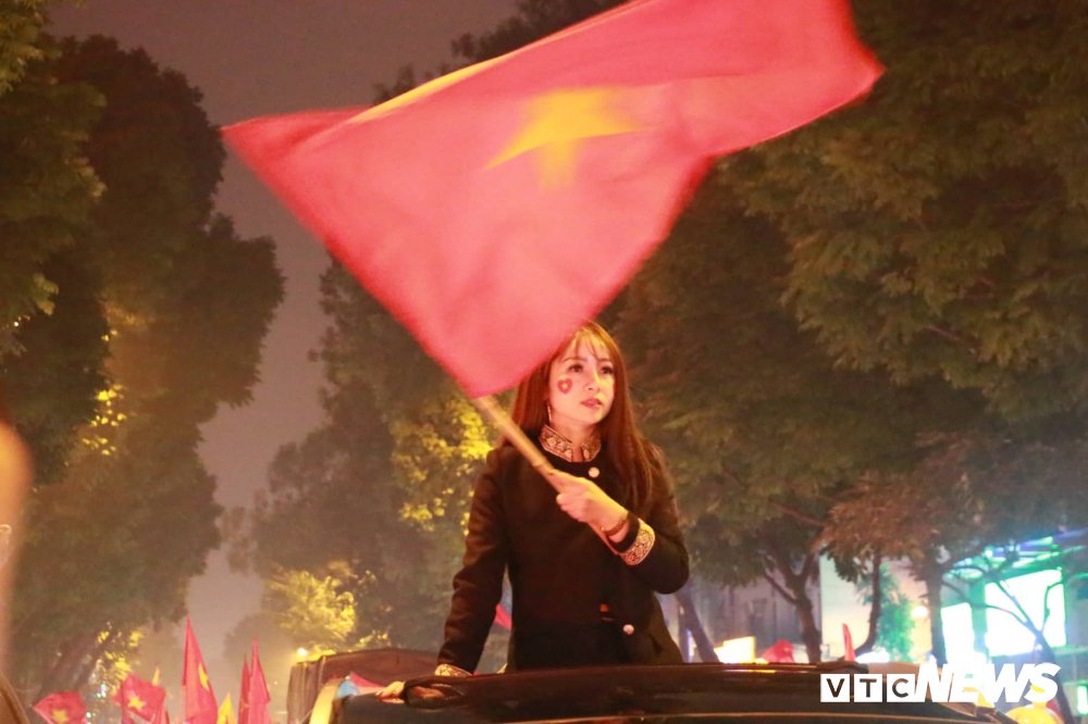 ha noi15 22