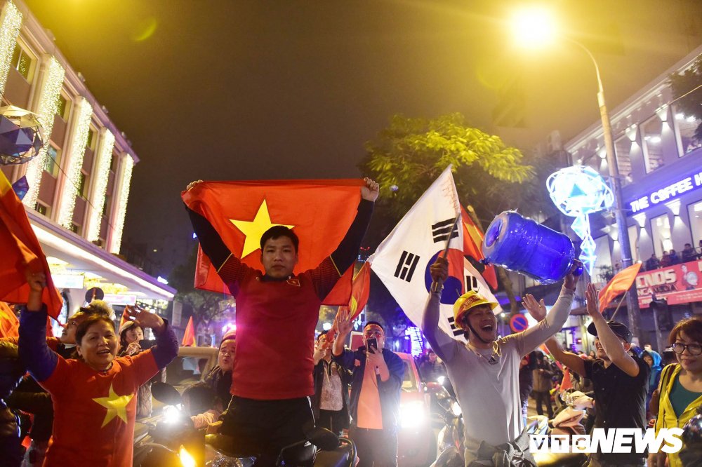 ha noi2 10