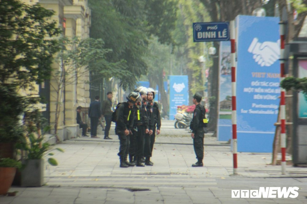 5fa54f3768278a79d336 8