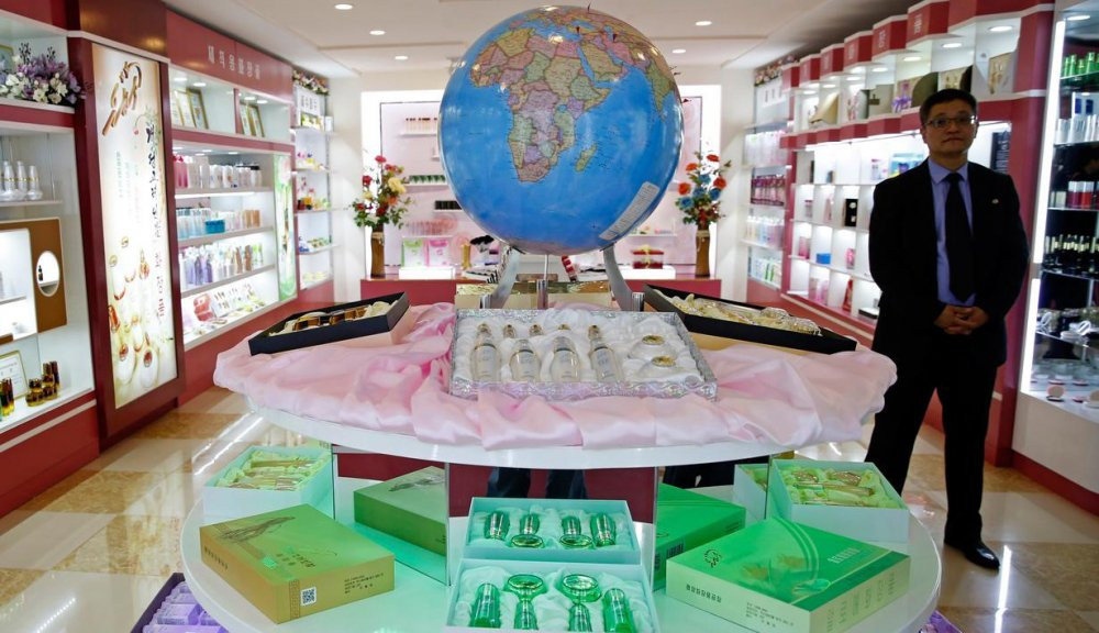 nha-may-sx-my-pham10 11