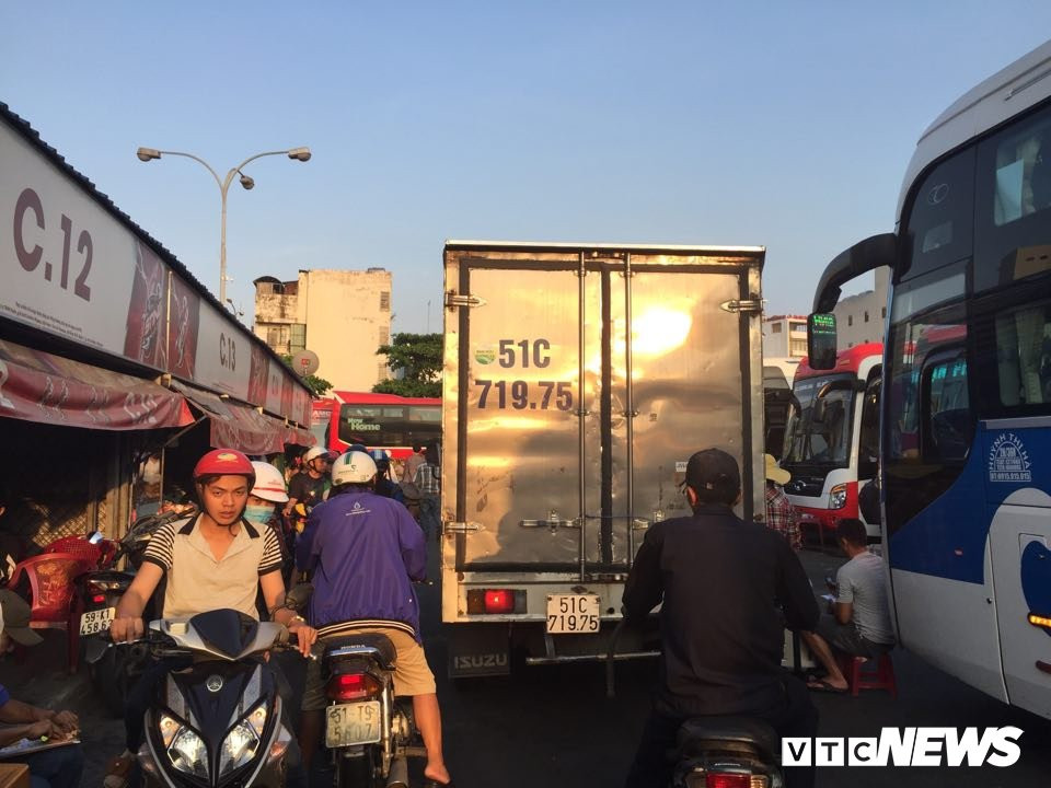 Anh-ket-xe-Sai-Gon (3)