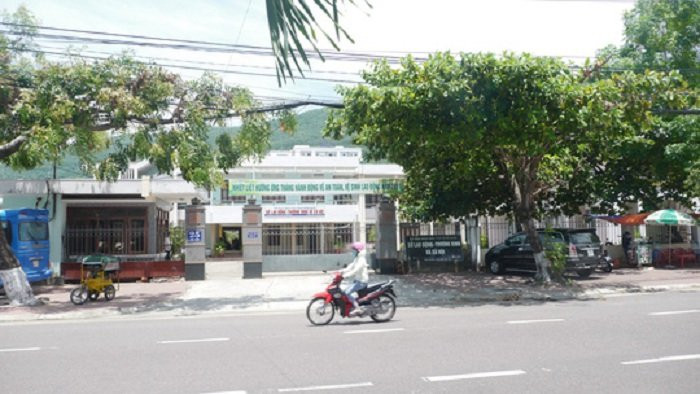 p1870067-15591960161501854012864