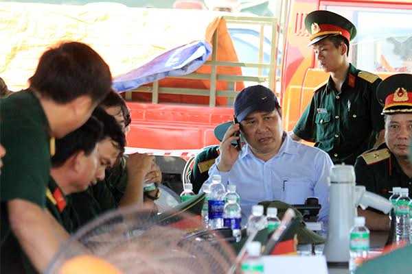 ong khuat viet hung