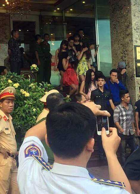 627a52ee-c6a1-4dbb-92aa-05fad7735670