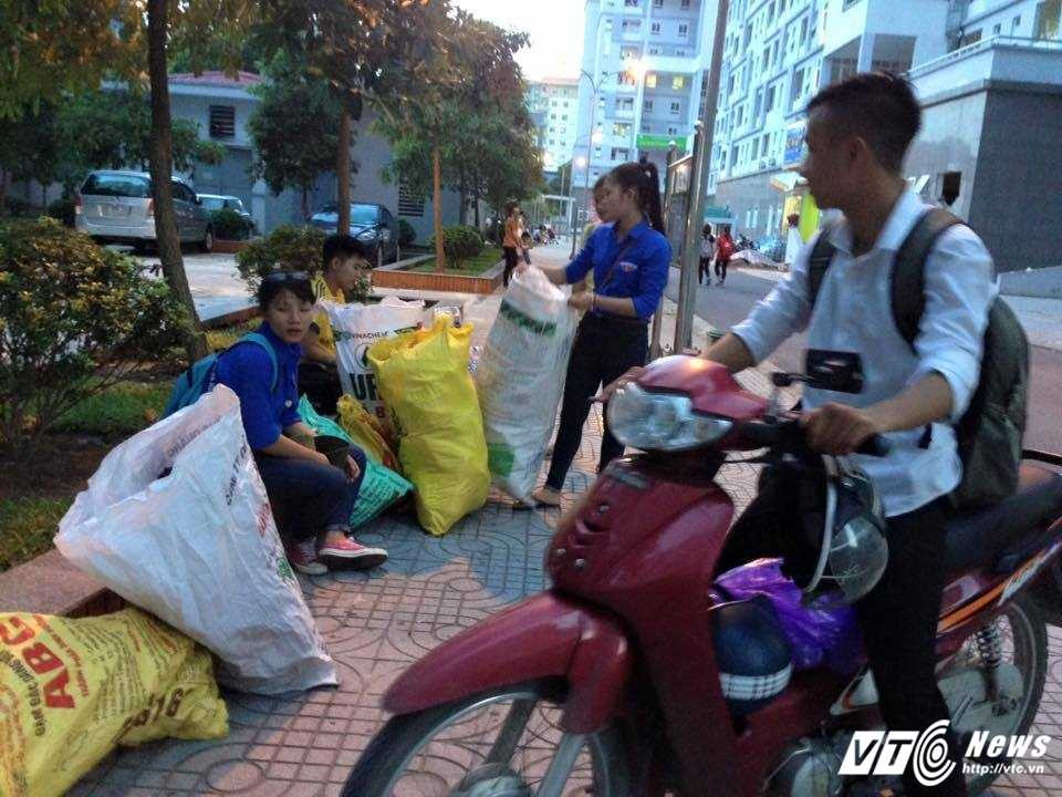 luom-ve-chai-cuu-ban-0430