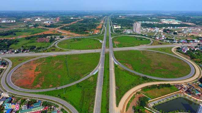 Co dai um tum suot 24 km Dai lo Thang Long hinh anh 15