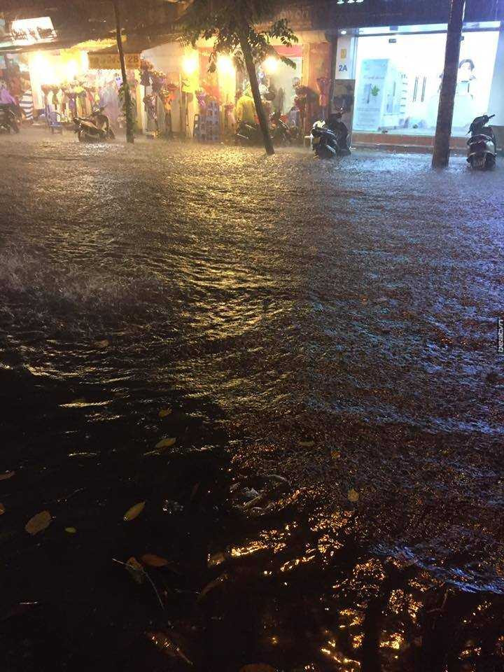 13939500_1680067848980696_1982123607925586460_n-2057