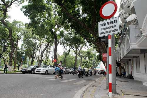 gui xe o dau de vao pho di bo quanh ho guom? hinh anh 3