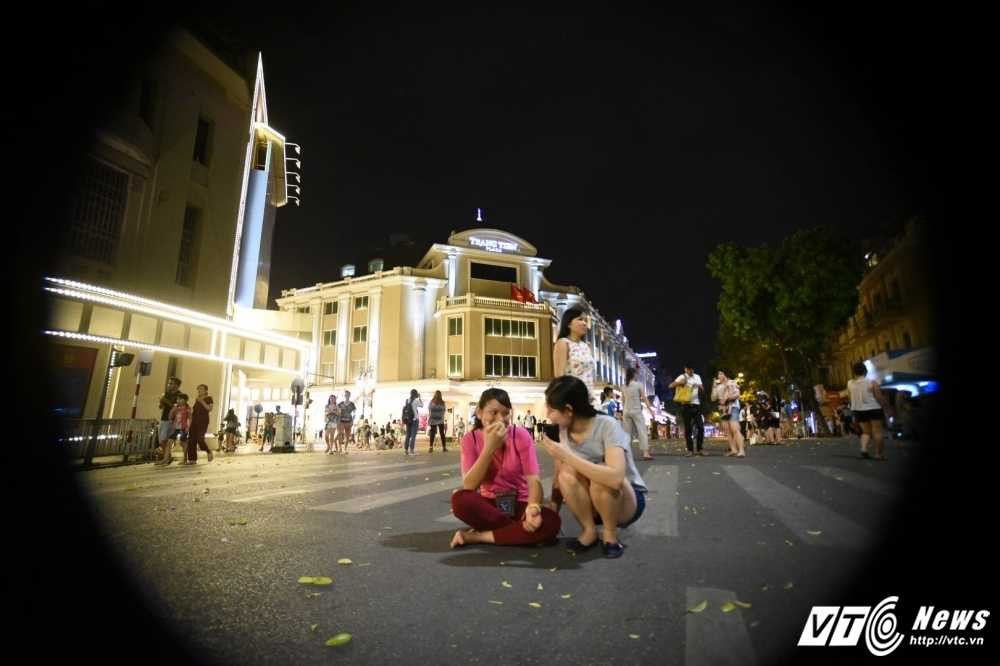 14215229_1020703928728094