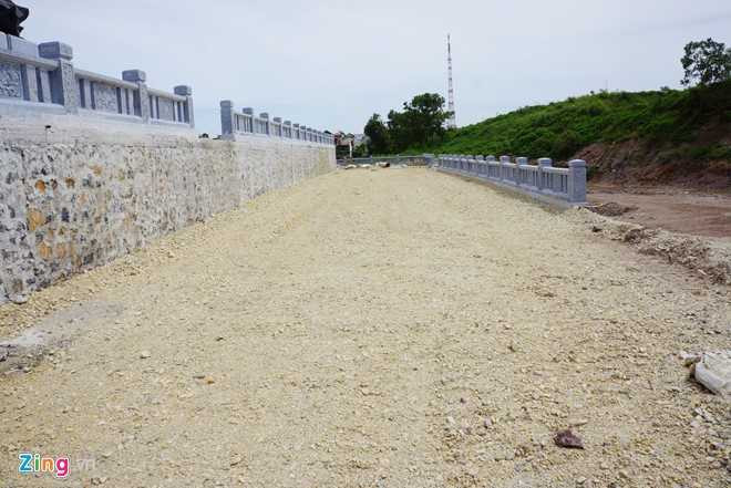 Cum cong trinh tuong dai 1.500 ty xay 7 nam chua xong hinh anh 10