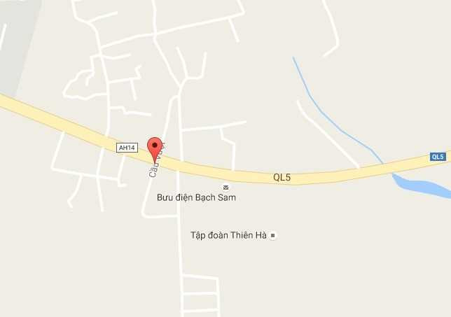 Nguoi di xe may tu sat sau khi bi to gay tai nan lien hoan hinh anh 3