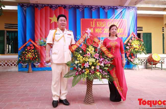 Thứ trưởng Bộ Công an dặn học sinh tuyệt đối không chơi game online bạo lực - ảnh 6