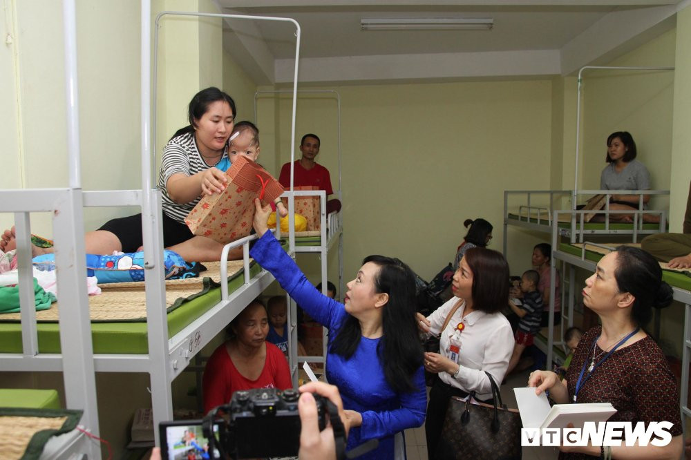 42059179_2260118014221592_7786405219474079744_n