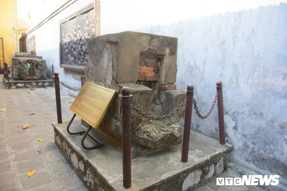 nha tu hoa lo (17) 13