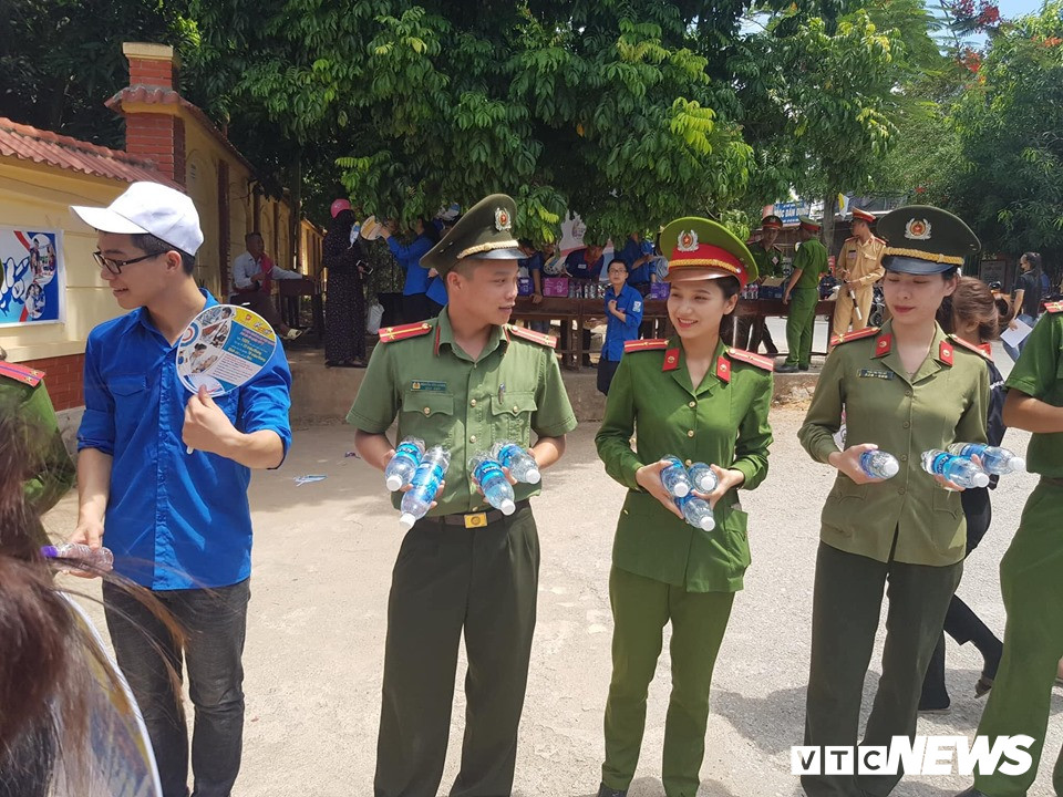 65201128_664308357418949_761271928034951168_n 3