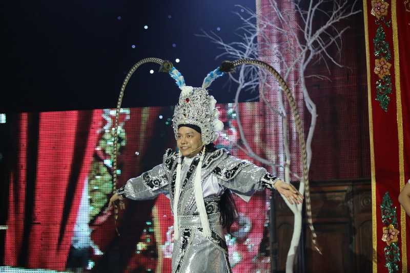 2. Nhom Buffalo trong buoi tong duyet toi 31-05 (5)