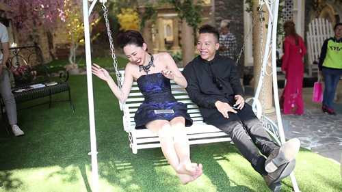 1440834649-1440815763-hoang-touliver--1-