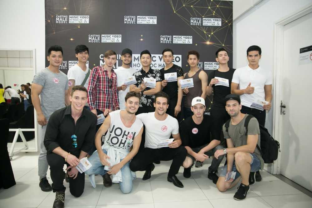 NHUNG GUONG MAT SE THAM GIA QUAY HINH MV THOI TRANG KEEP ME IN LOVE CUNG HO NGOC HA VA TEAM THE FACE (2)