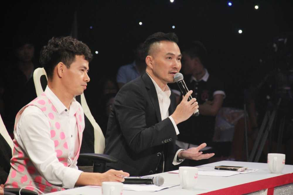 Hoi dong binh luan 2