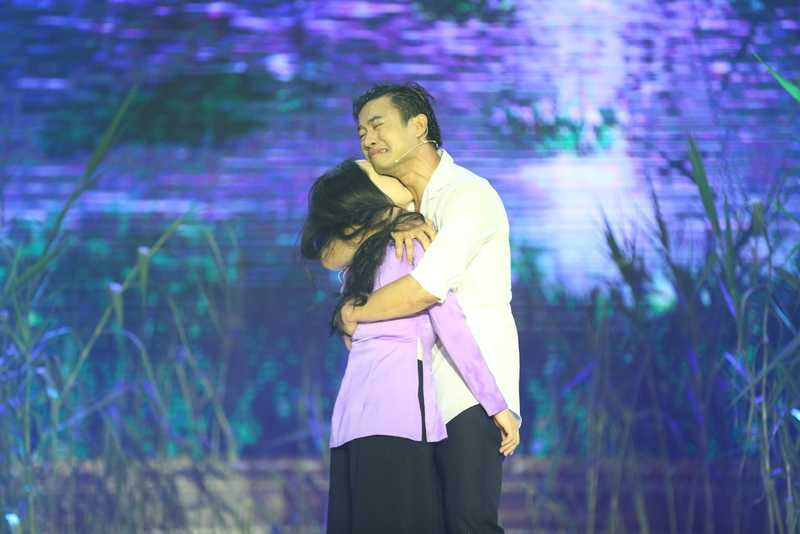 Quy Binh va Phi Nga - ca khuc Xin goi nhau la co nhan (4)