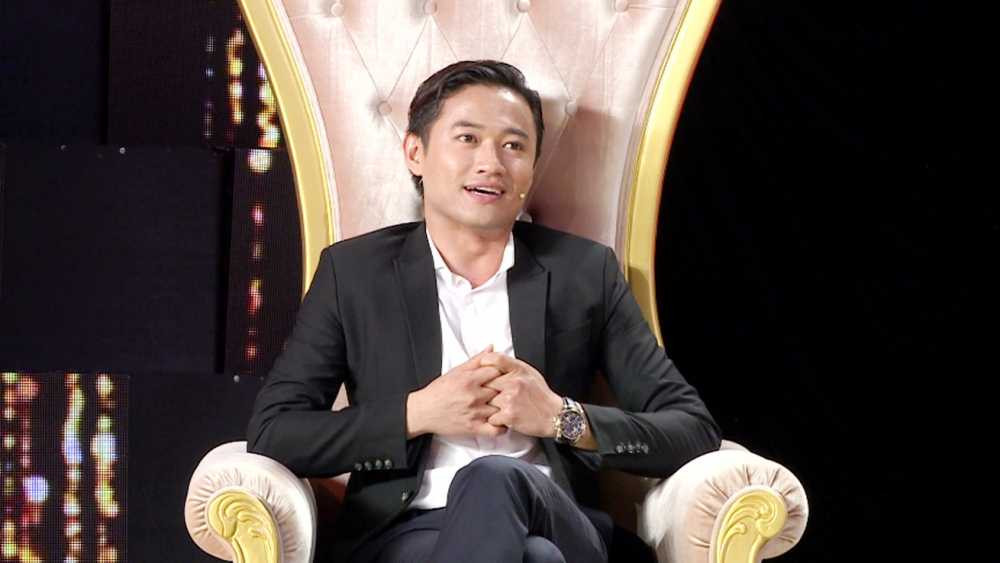 Dien vien Quy Binh 2