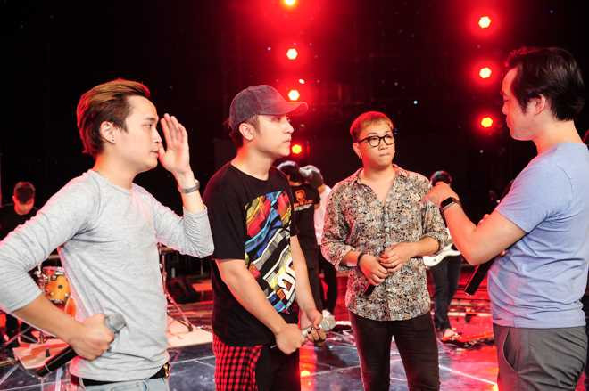 nhan-to-bi-an-2016-thi-sinh-trinh-lang-ca-khuc-moi-bao-tin-nhanh-4