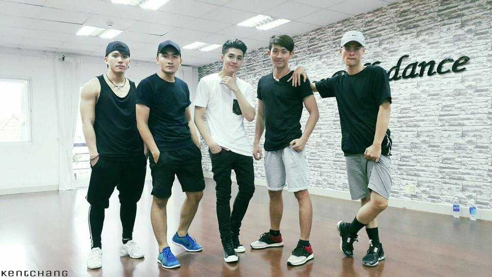 14079523_10154424625229675_351676101285569102_n