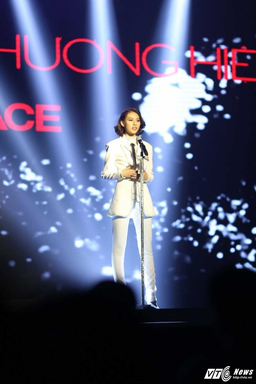 14202899_1015389301998609