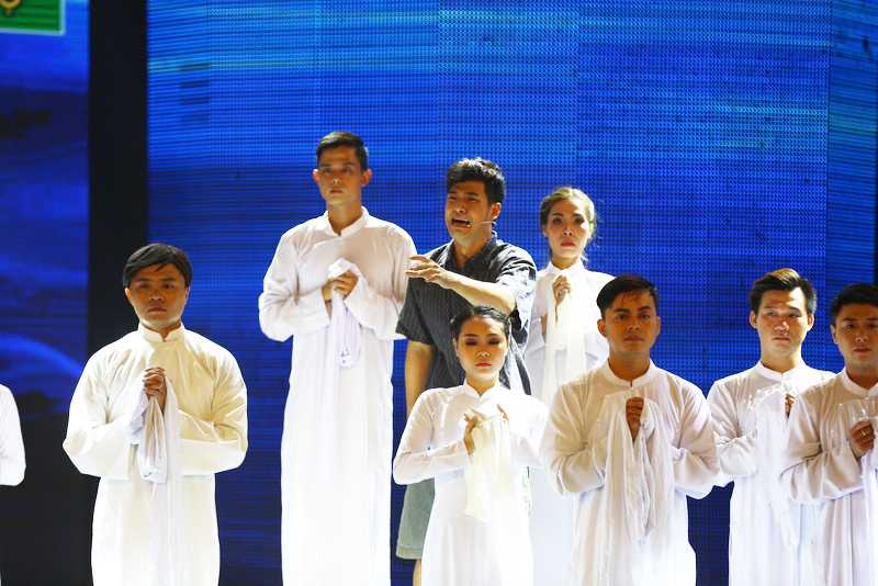 Doi CA BIET (4)