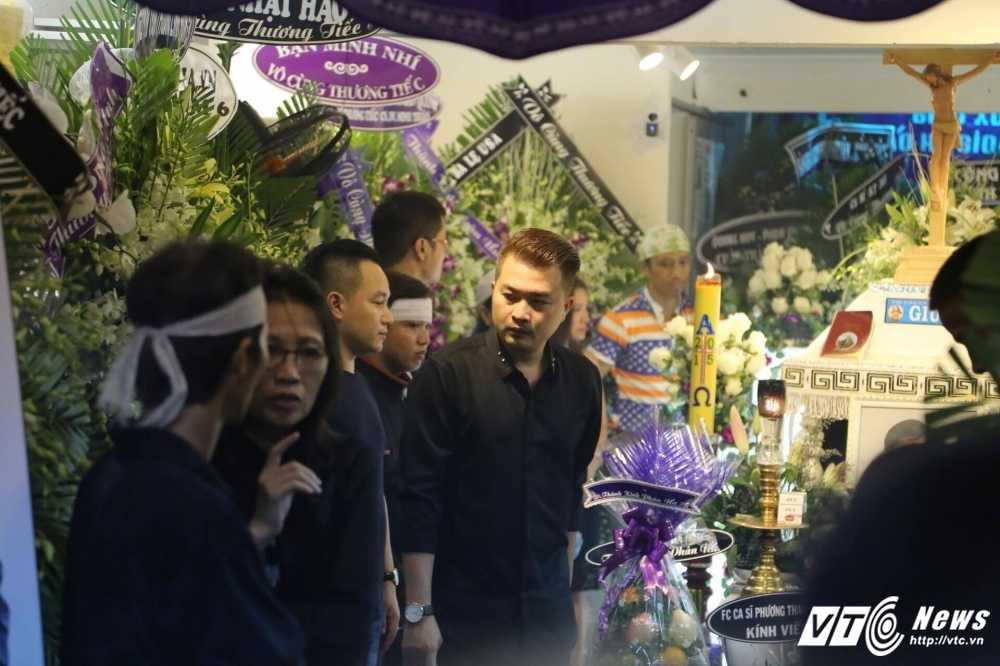 14375272_679595125540687_