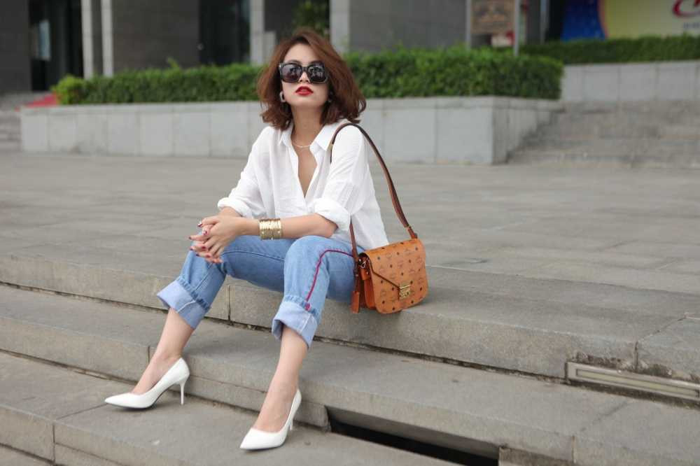 Song song với dự án đồng hành Thử thách cùng bước nhảy, Hoàng Thuỳ Linh cũng đang chuẩn bị cho sự xuất hiện đặc biệt của mình tại đêm chung kết một cuộc thi người mẫu.