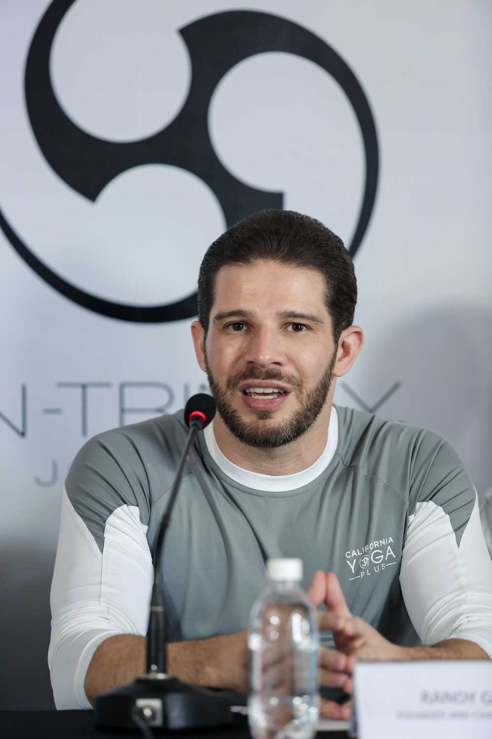 Ông Randy - đại diện tập đoàn chia sẻ những tâm huyết của mình khi đưa các bộ môn thể thao đang thịnh hành trên thế giới về Việt Nam