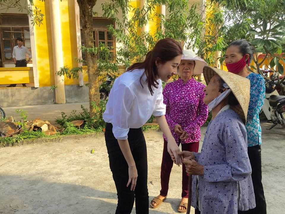 14717266_1235501676537522