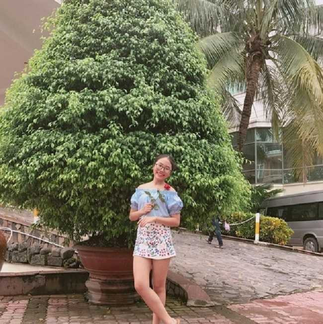 Trong những hình ảnh chia sẻ gần đây trên mạng xã hội, Phương Mỹ Chi gây bất ngờ cho khán giả với vẻ ngoài “phổng phao”, ngày càng ra dáng thiếu nữ. So với thời điểm năm 2013, Phương Mỹ Chi trông đầy đặn, khỏe khoắn hơn.