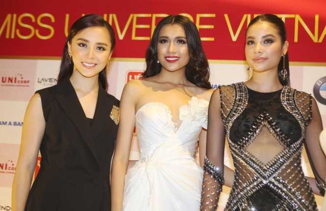 Dương Trương Thiên Lý - giám đốc quốc gia Miss Universe tại VN, Lệ Hằng - thí sinh đại diện VN tại Hoa Hậu Hoàn vũ thế giới 2016 và Phạm Hương - thí sinh đại diện VN tại Hoa Hậu Hoàn vũ thế giới 2015