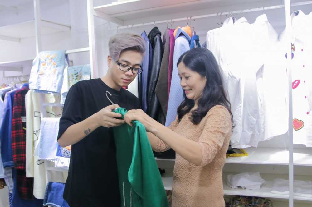 BUI ANH TUAN & ME (4)