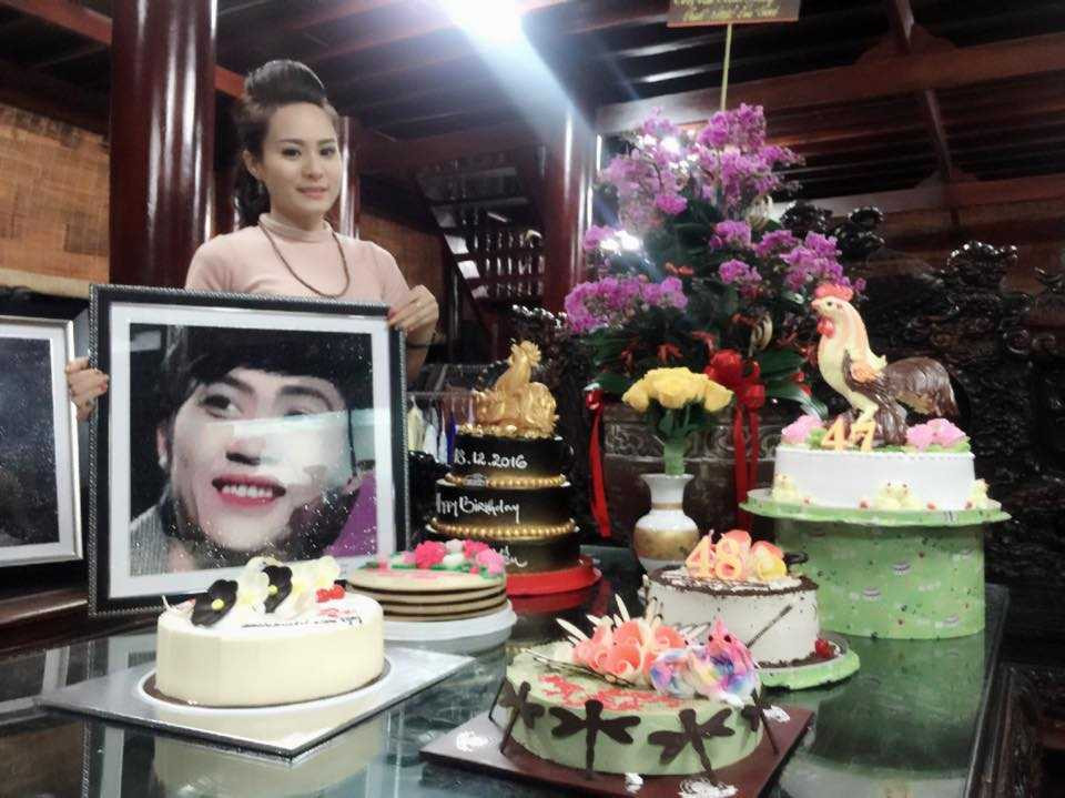 15589795_1099834053460835