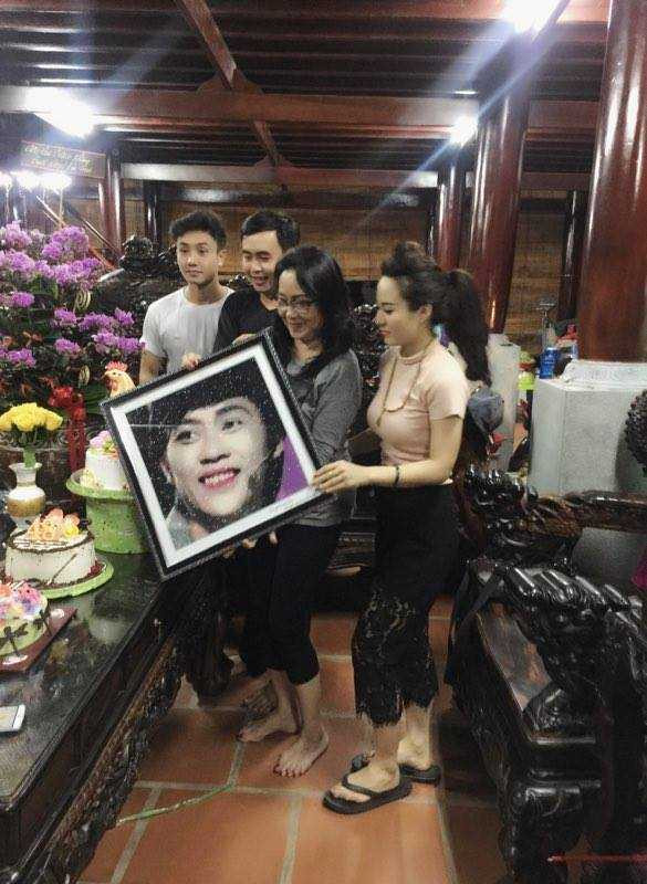 15592441_1100569630053944