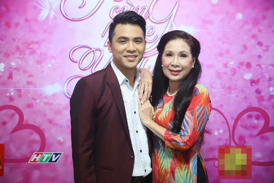 1. NSUT Kim Xuan & con tr