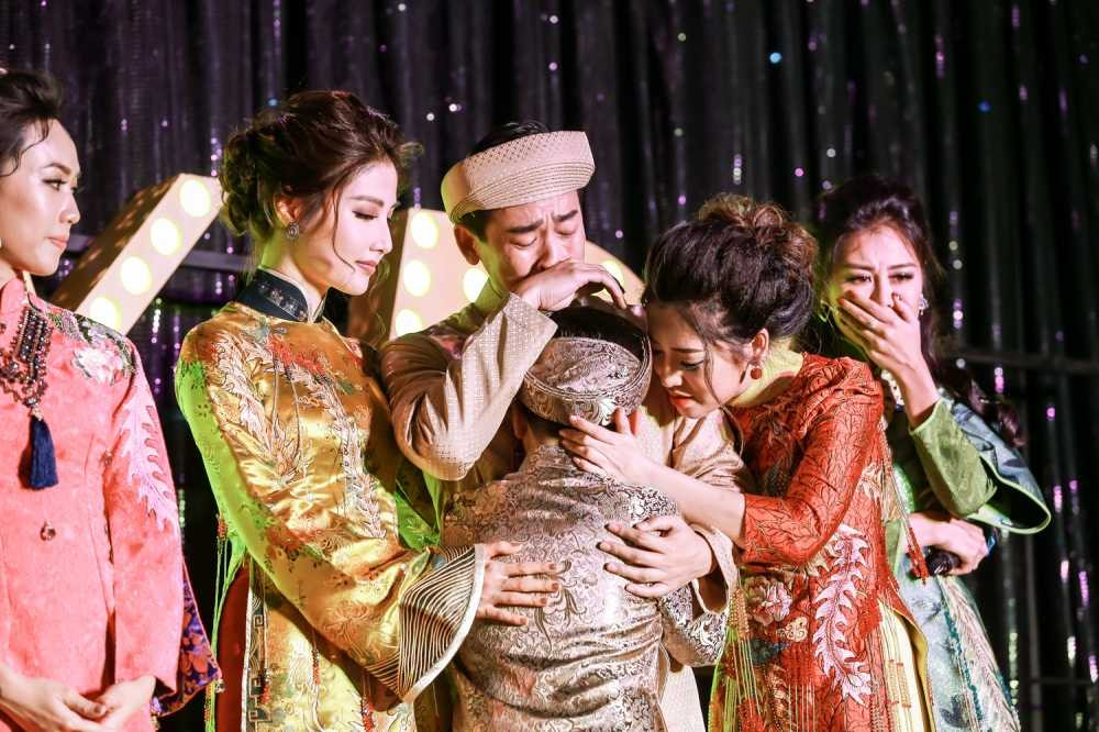 chay di roi tinh (8)