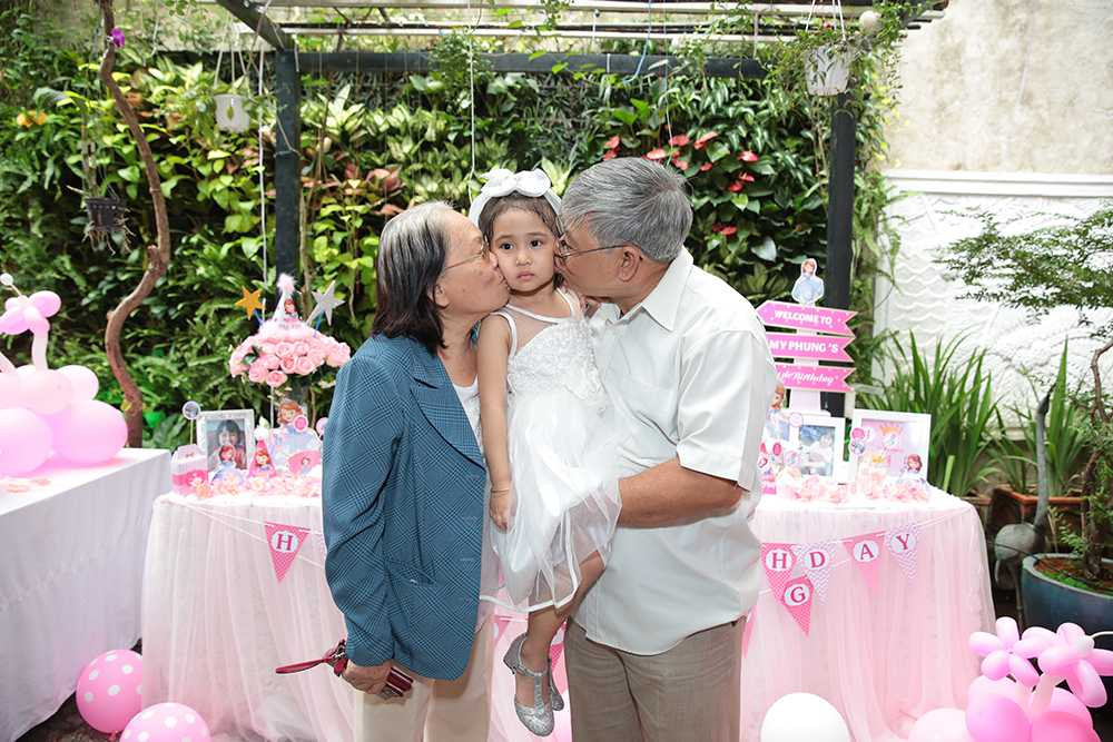 sinh nhat con gai ung dai