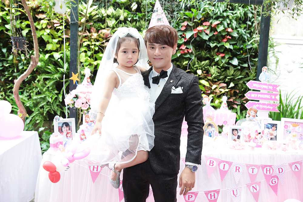 sinh nhat con gai ung dai