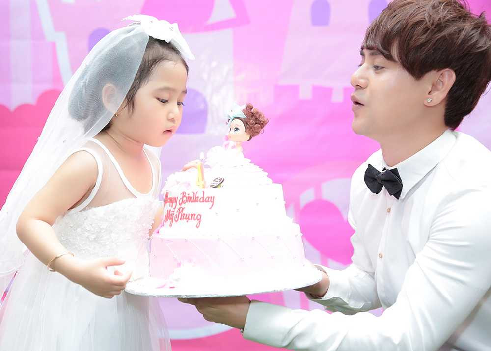 sinh nhat con gai ung dai