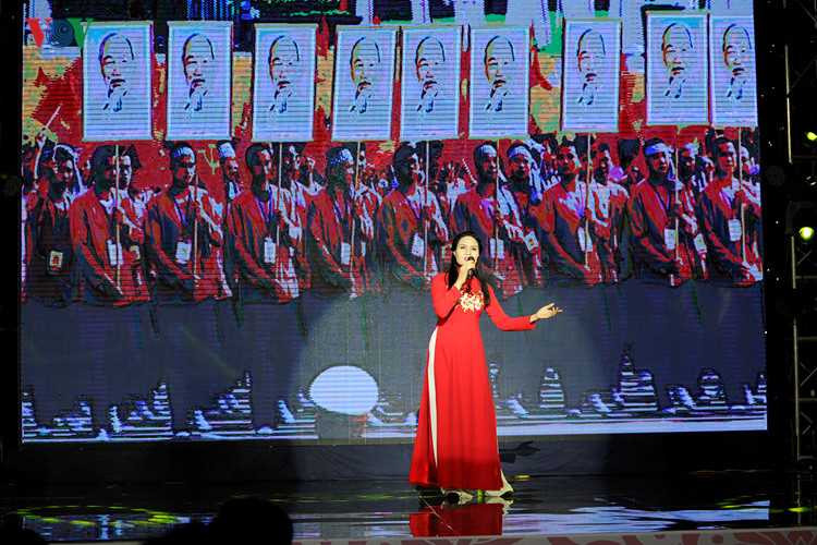 toan canh chuong trinh giao luu nghe thuat 